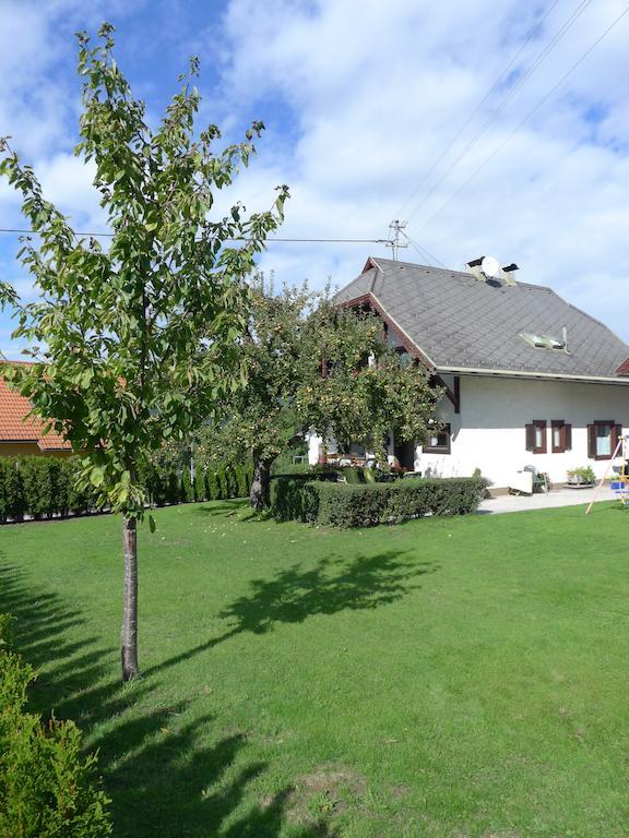 Ferienwohnung Kusternik Velden am Wörthersee Exterior foto